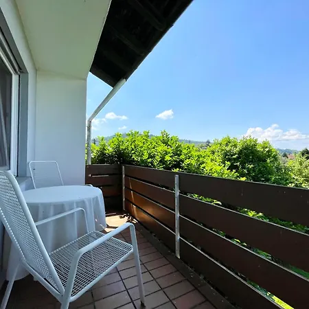 Basis 8 Guest house