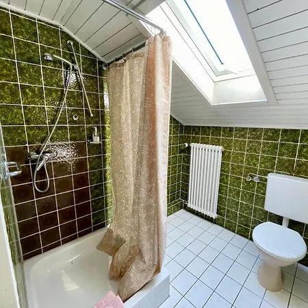 Basis 8 Guest house